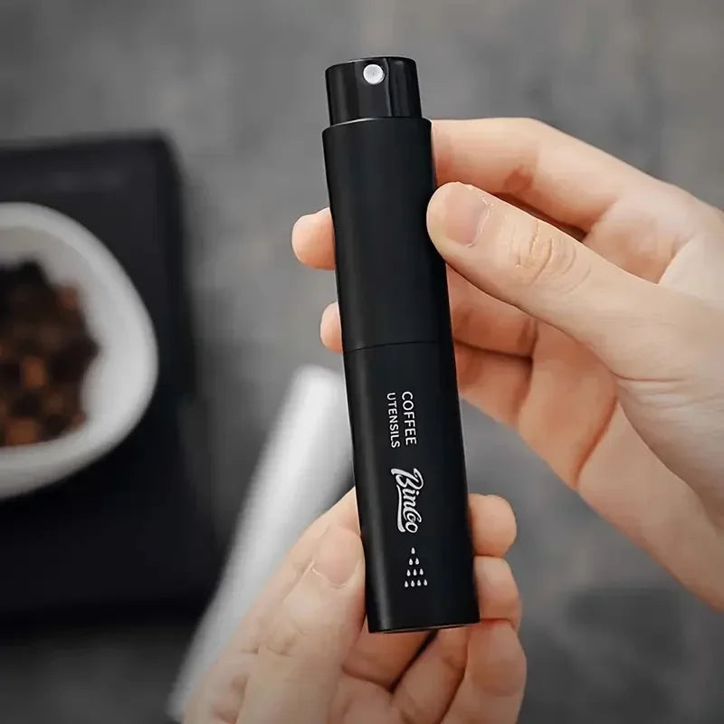 Spray Anti-Estático para Grãos de Café – Portátil, Ultra Fino, Evita Pó Solto e Melhora a Moagem | 10ml