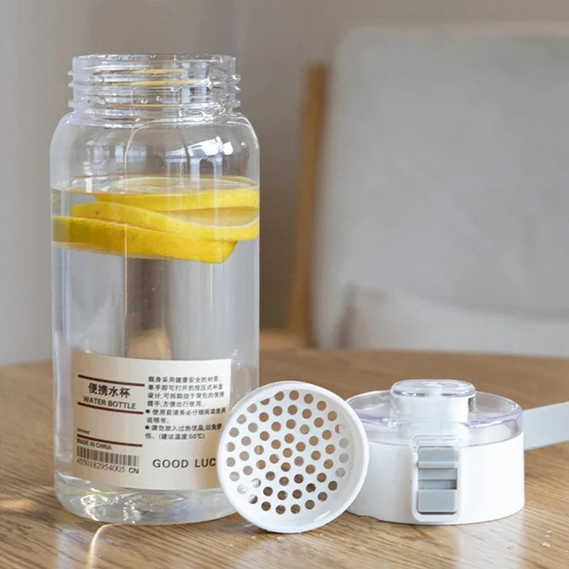 🥤 Garrafa Minimalista com Infusor de Chá – Simples, Moderna e Eficiente
