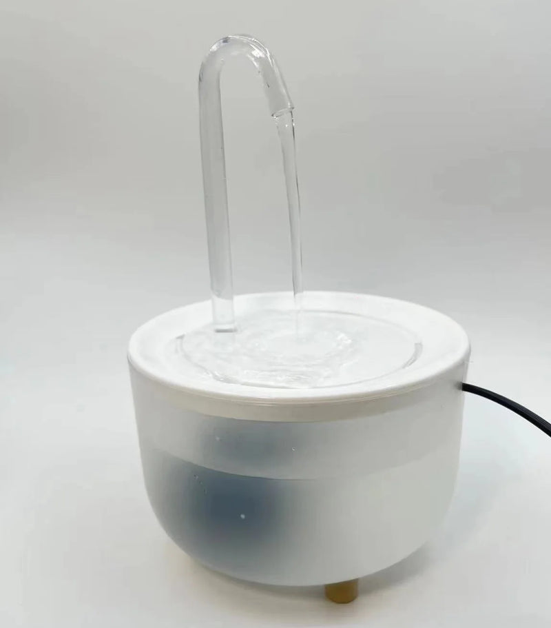 Fonte Automática de Água para Pets — Hidrate Seu Amigo Com Conforto e Praticidade!
